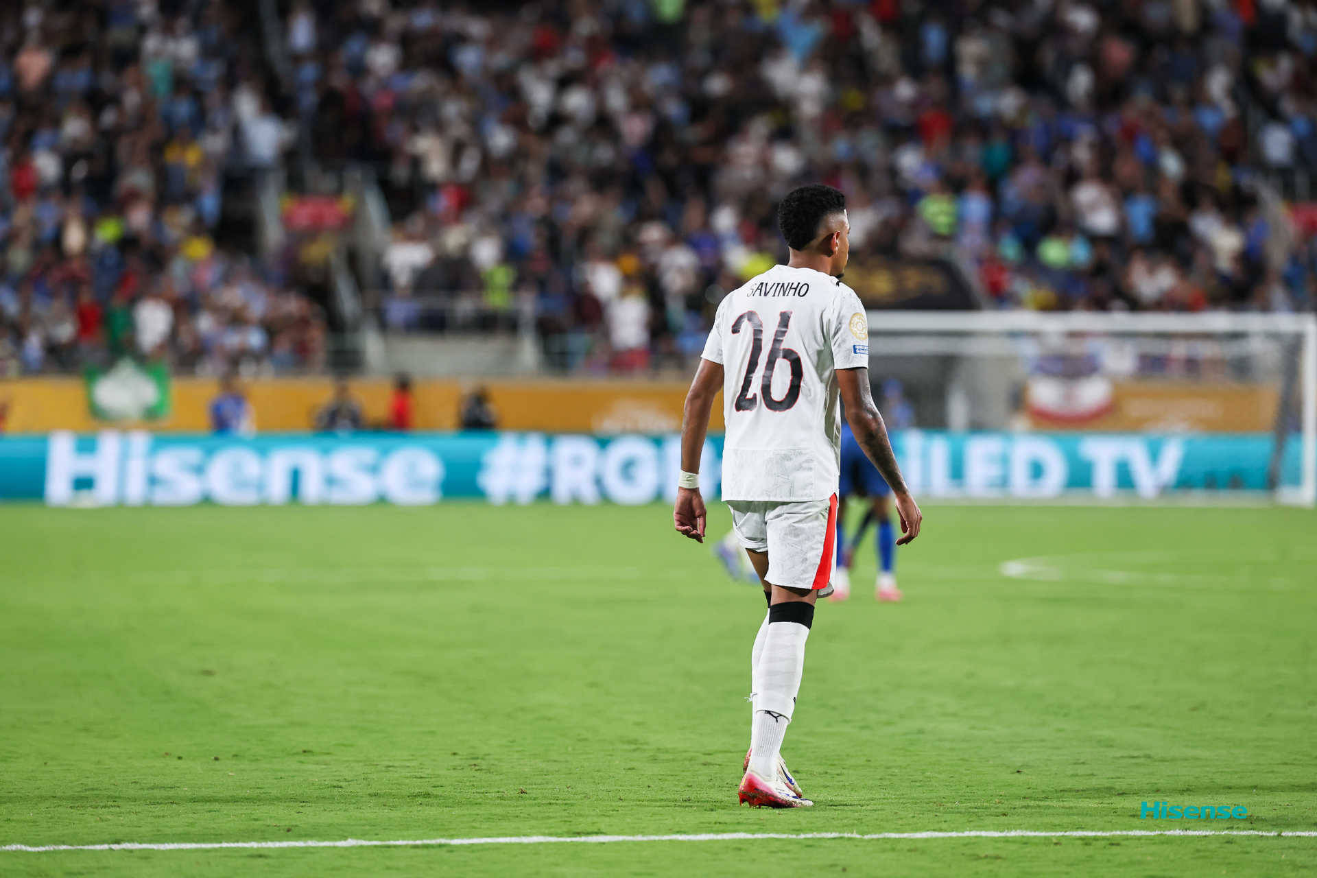 关于亚冠赛前走向成谜，曼城外线爆发，媒体盛赞，年轻球员得到机会的信息