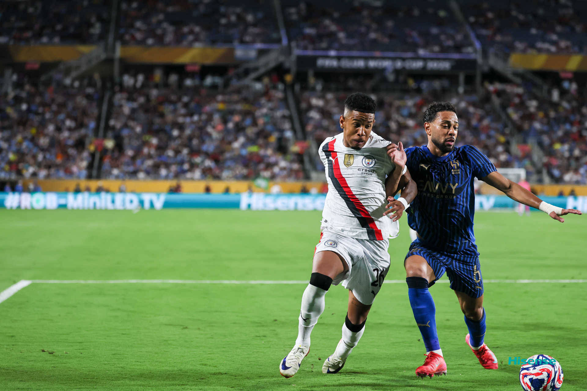 关于亚冠赛前走向成谜，曼城外线爆发，媒体盛赞，年轻球员得到机会的信息